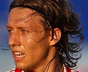 Lucas Leiva - begynner han endelig å vise seg £6m verdig ?